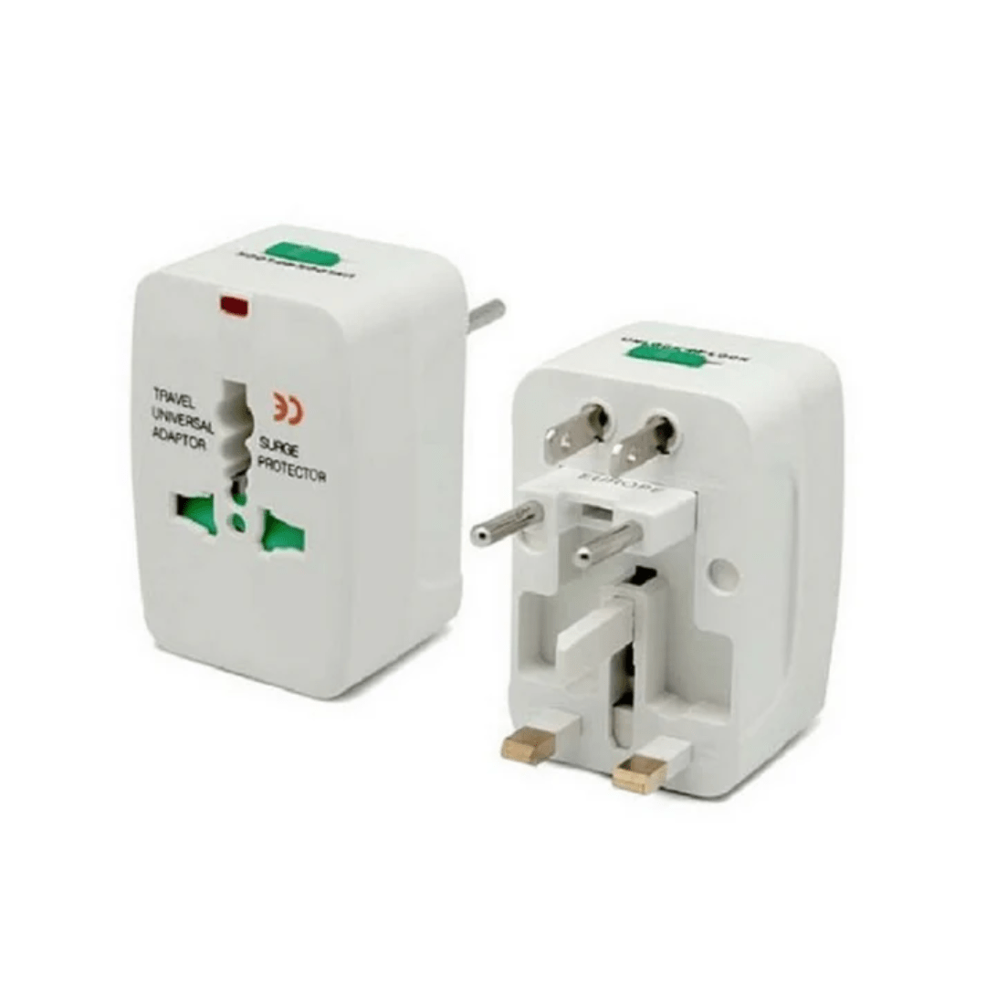 Adaptador enchufe Universal